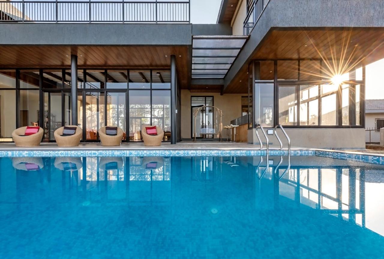 Saffronstays Falcon Hill, Lonavala - Luxury Villa With Infinity Pool Near Lion'S Point Eksteriør bilde